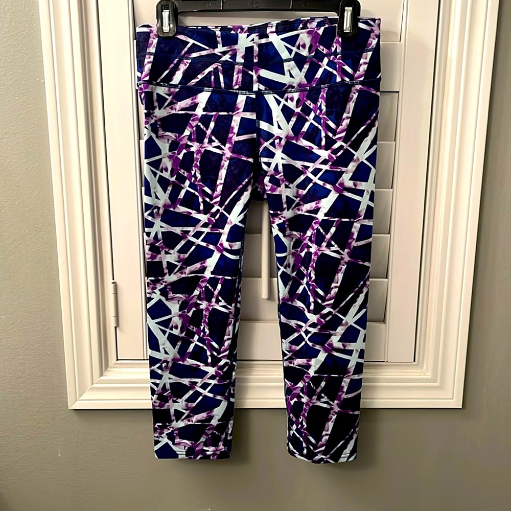 Athleta 3/4 length leggings